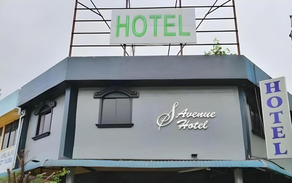S Avenue Hotel Джохор-Бару Экстерьер фото